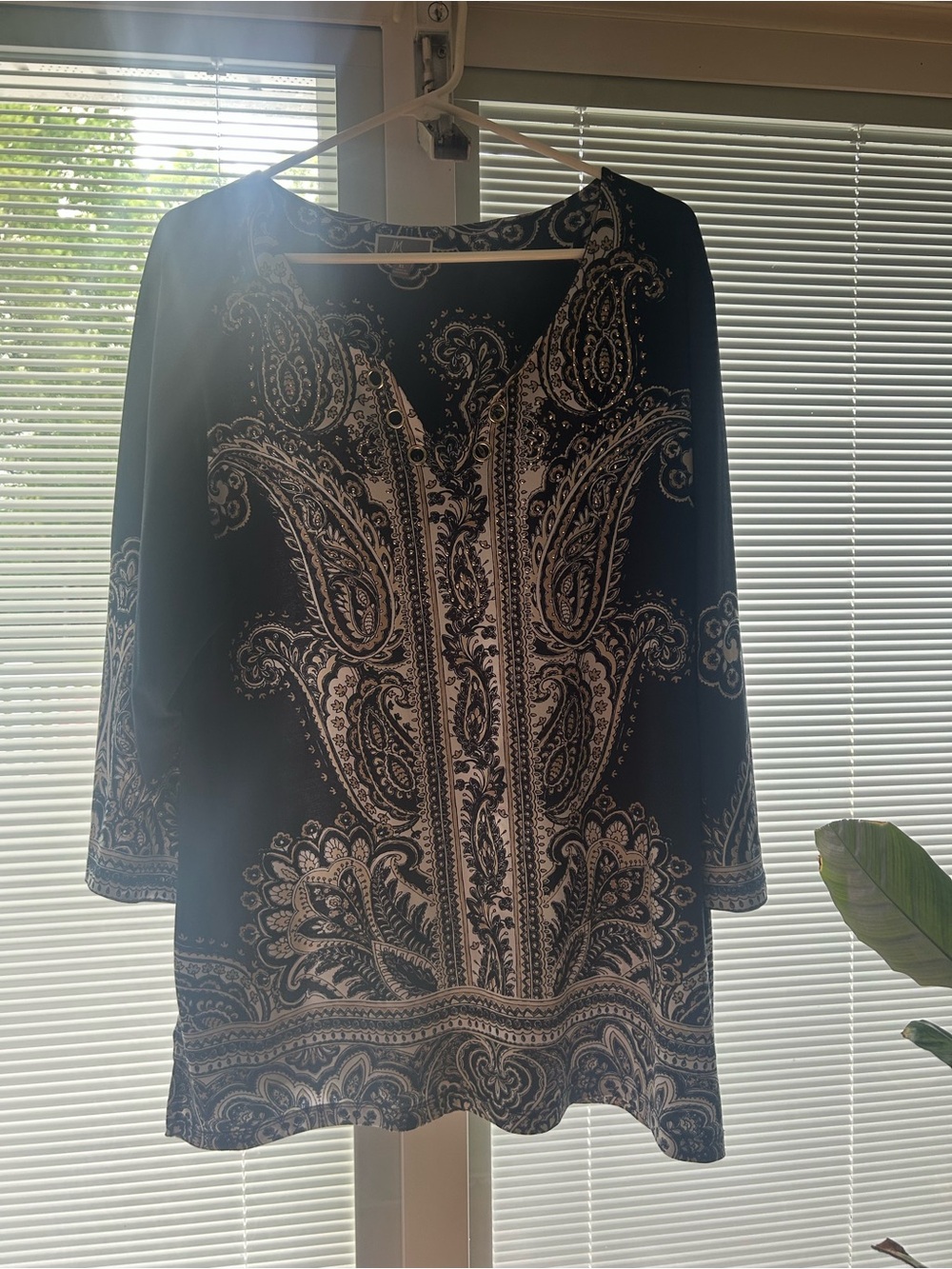 Black Paisley Print Women’s Tunic Top